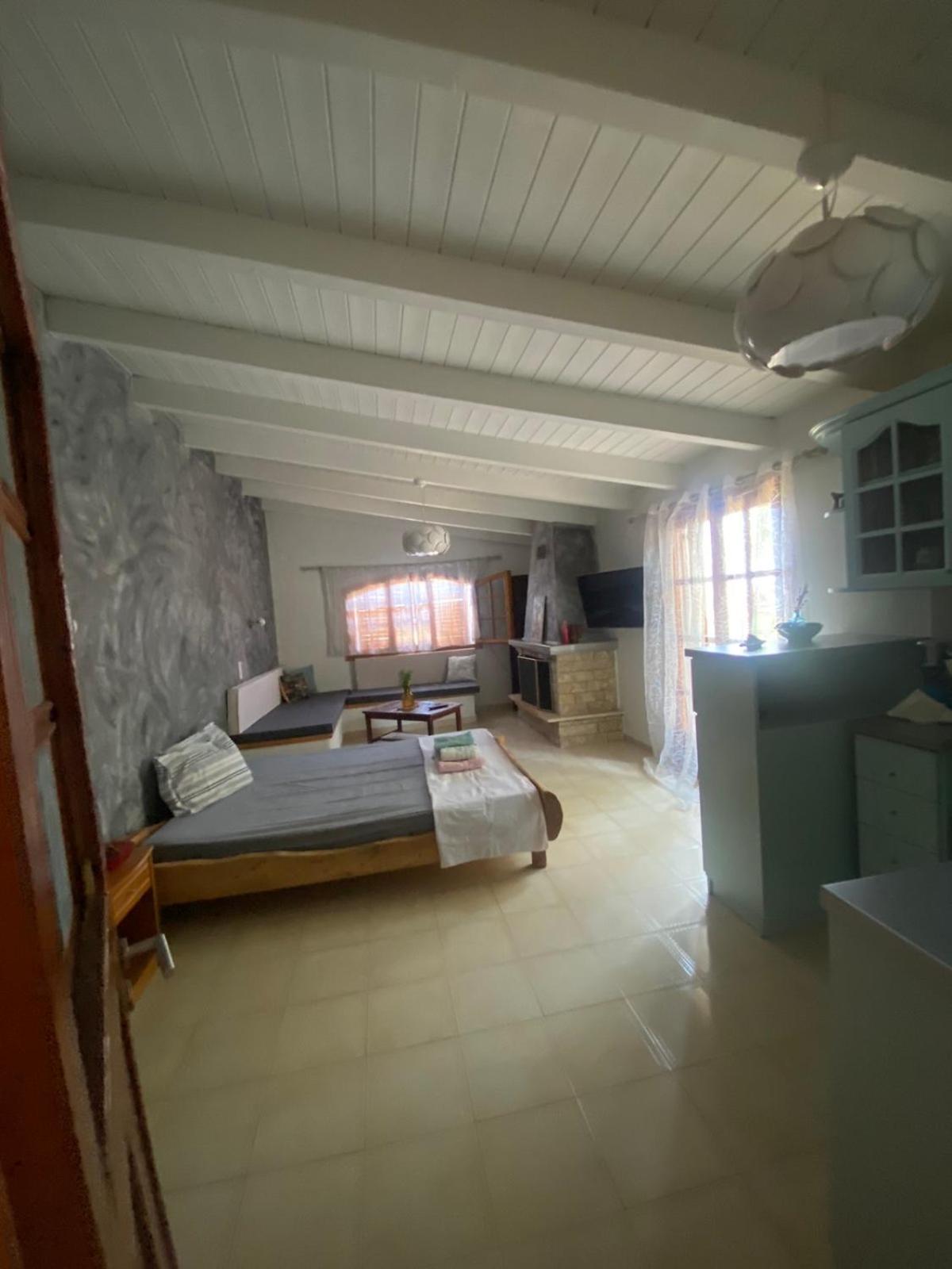 Cottage House With Incredible View Trapeza  Ngoại thất bức ảnh